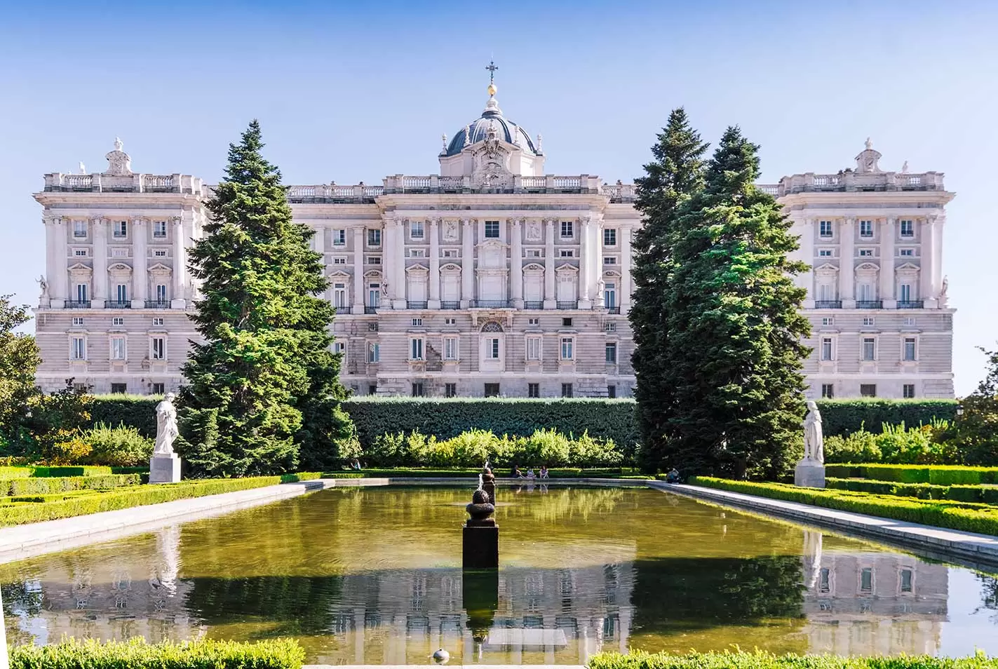 place to visit in madrid spain