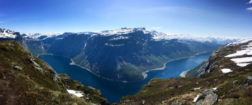 Hiking Trolltunga in Norway - The Ultimate Guide - Ringedalsvatnet