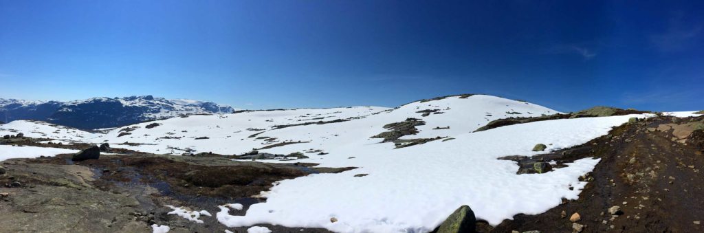 Hiking Trolltunga in Norway - The Ultimate Guide - Icy Landscape
