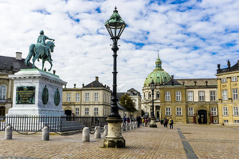 top 20 best things to do in Copenhagen - Amalienborg Palace Copenhagen
