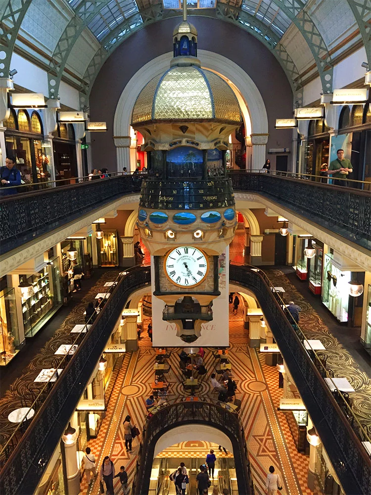 25 Things to do in Sydney on a budget - great australian clock qvb