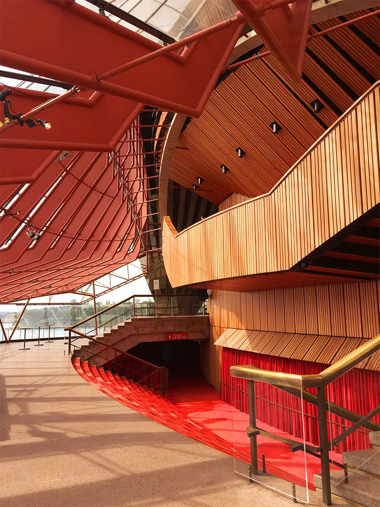 25 Things to do in Sydney on a budget - sydney opera house tour inside