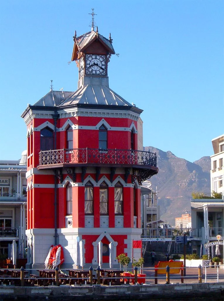 Things to do in Cape Town - V&A waterfront clock tower