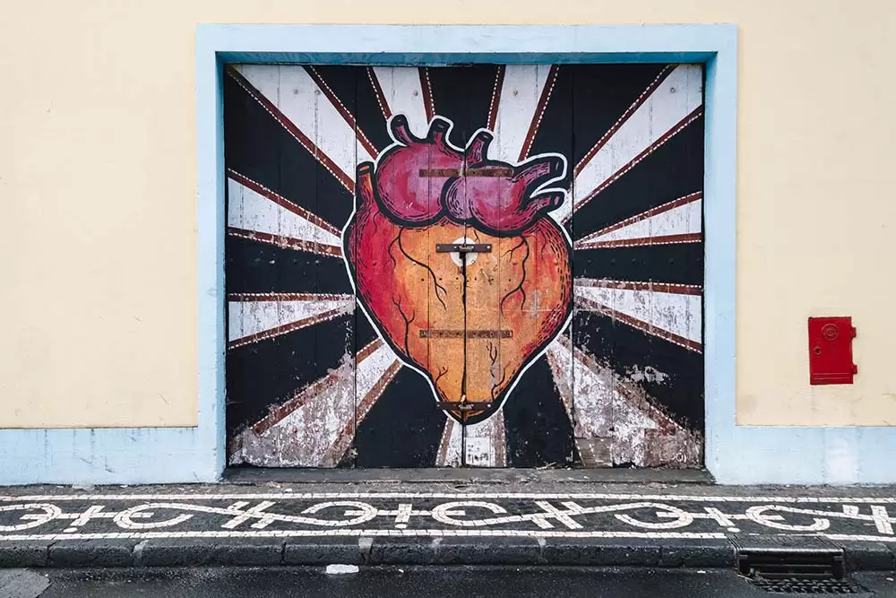 top 10 things to do in ponta delgada 2018 street art heart