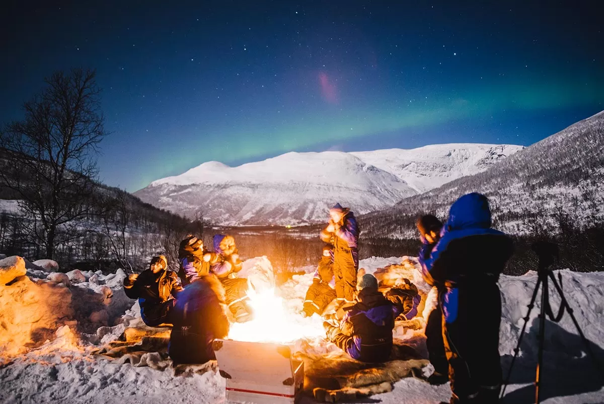 Tromso Northern Lights Tour - Aurora Borealis and camp fire