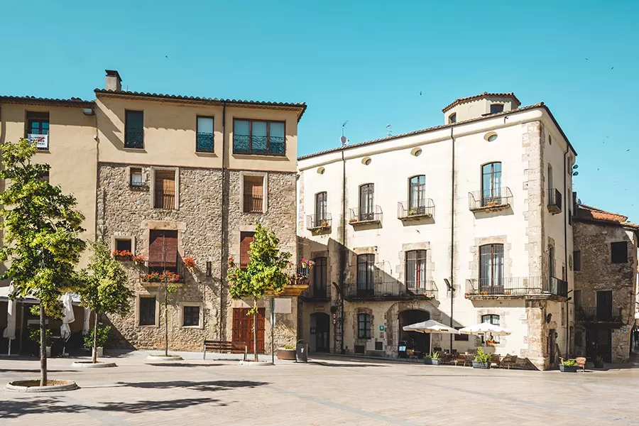 Best things to do in Costa Brava - Besalú main square