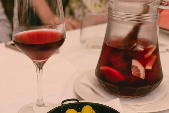Best things to do in Costa Brava - tossa de mar where to eat olives and sangria