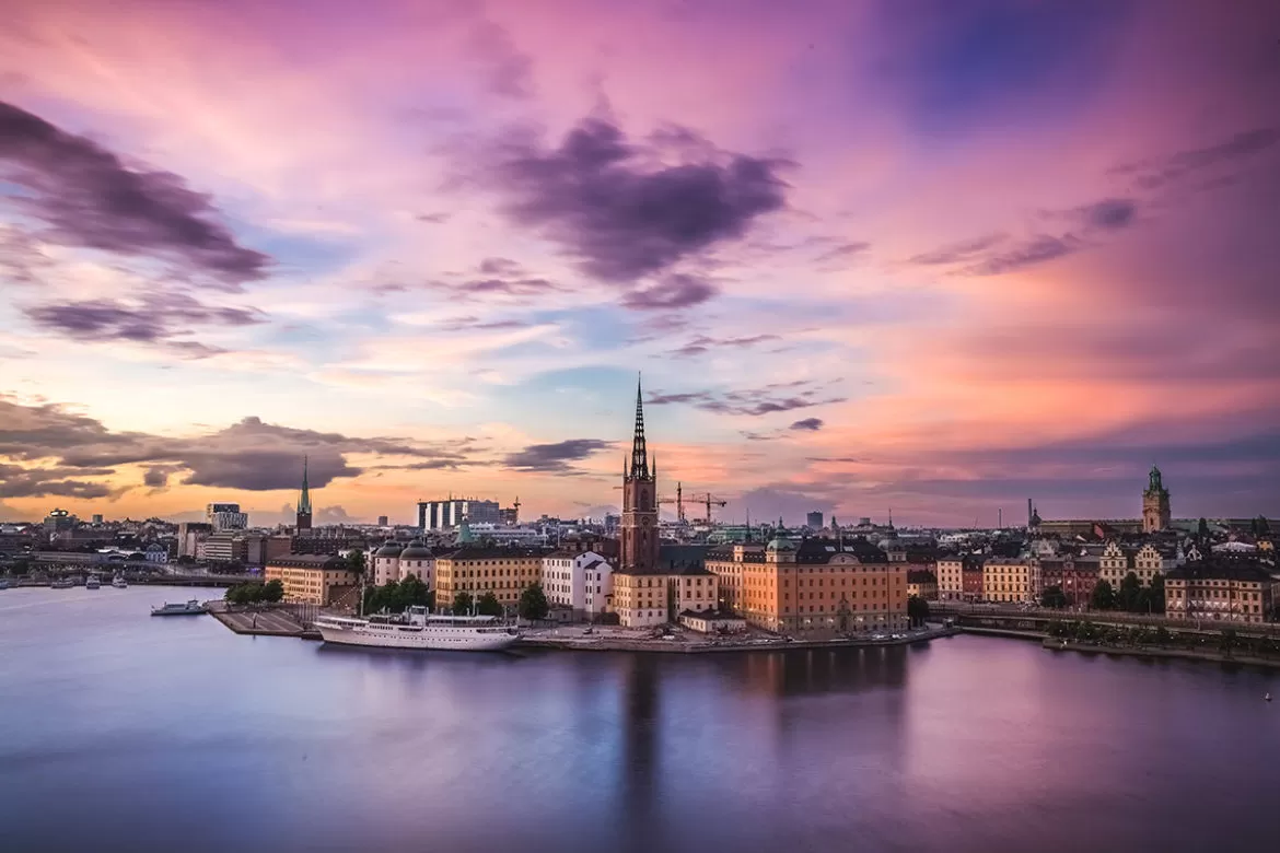 Basic Swedish Phrases for Travellers - Stockholm Sunset