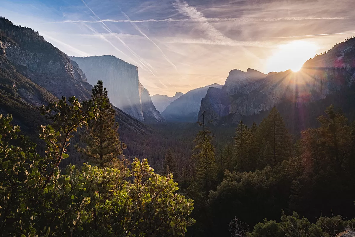 Yosemite Itinerary - Best Viewpoints in Yosemite - Tunnel View After Early Morning
