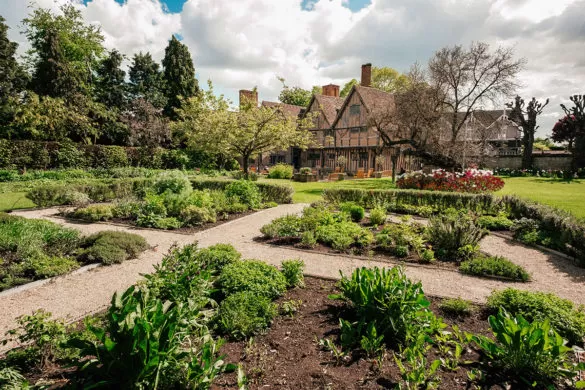Best Things to do in Stratford-upon-Avon - Halls Croft Garden