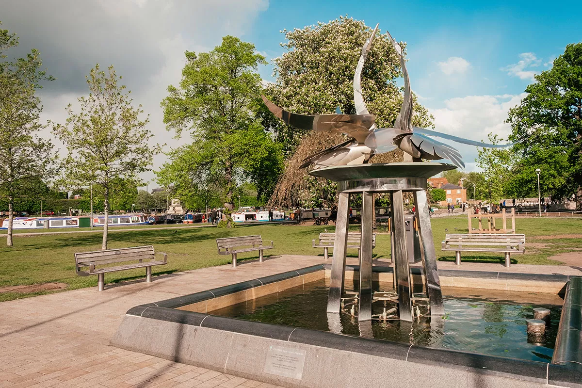 Best Things to do in Stratford-upon-Avon - Royal Shakespeare Theatre Swan Fountain
