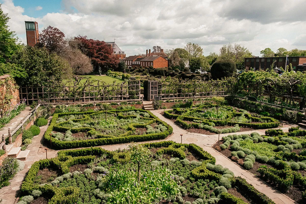 Best Things to do in Stratford-upon-Avon - Shakespeare New Place Garden View