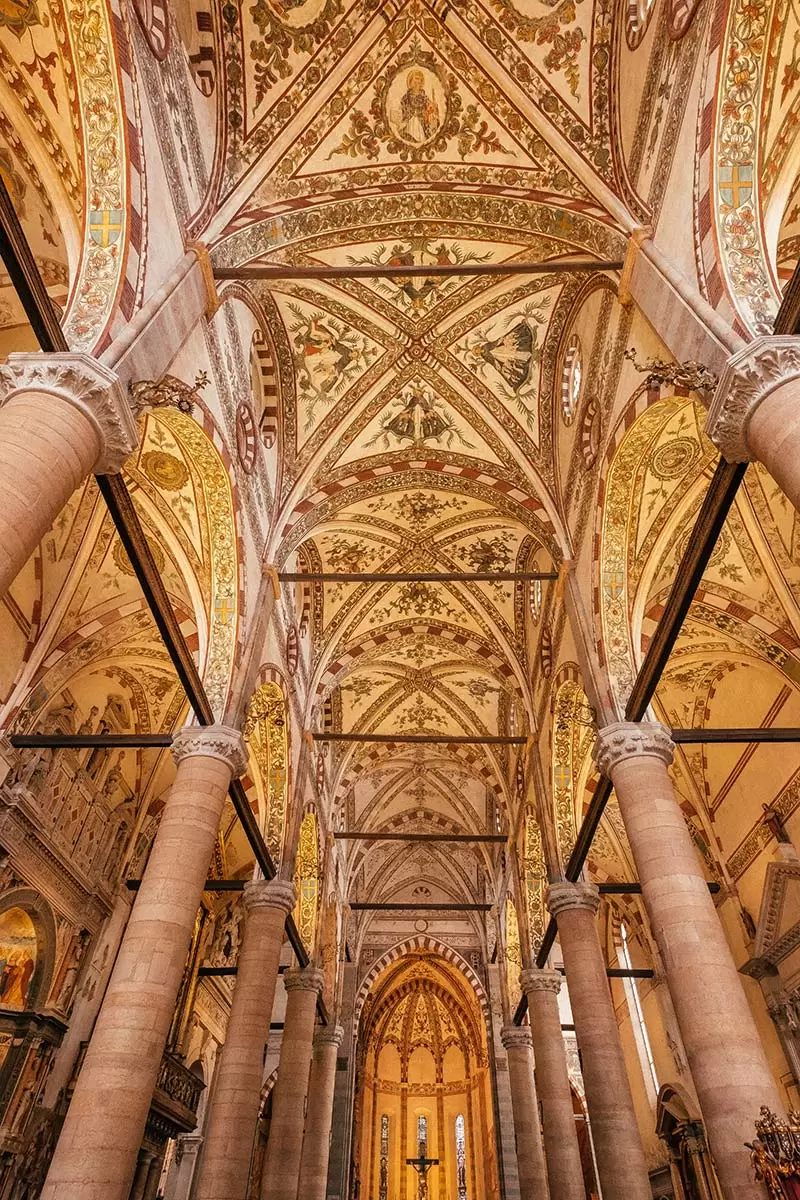 Best Things to do in Verona Italy - Basilica of Saint Anastasia crossed vaulted ceiling