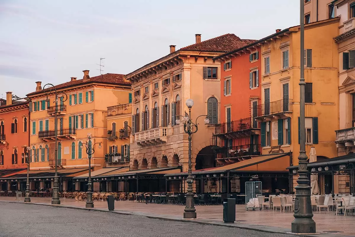 Best Things to do in Verona Italy - Piazza Bra sunrise
