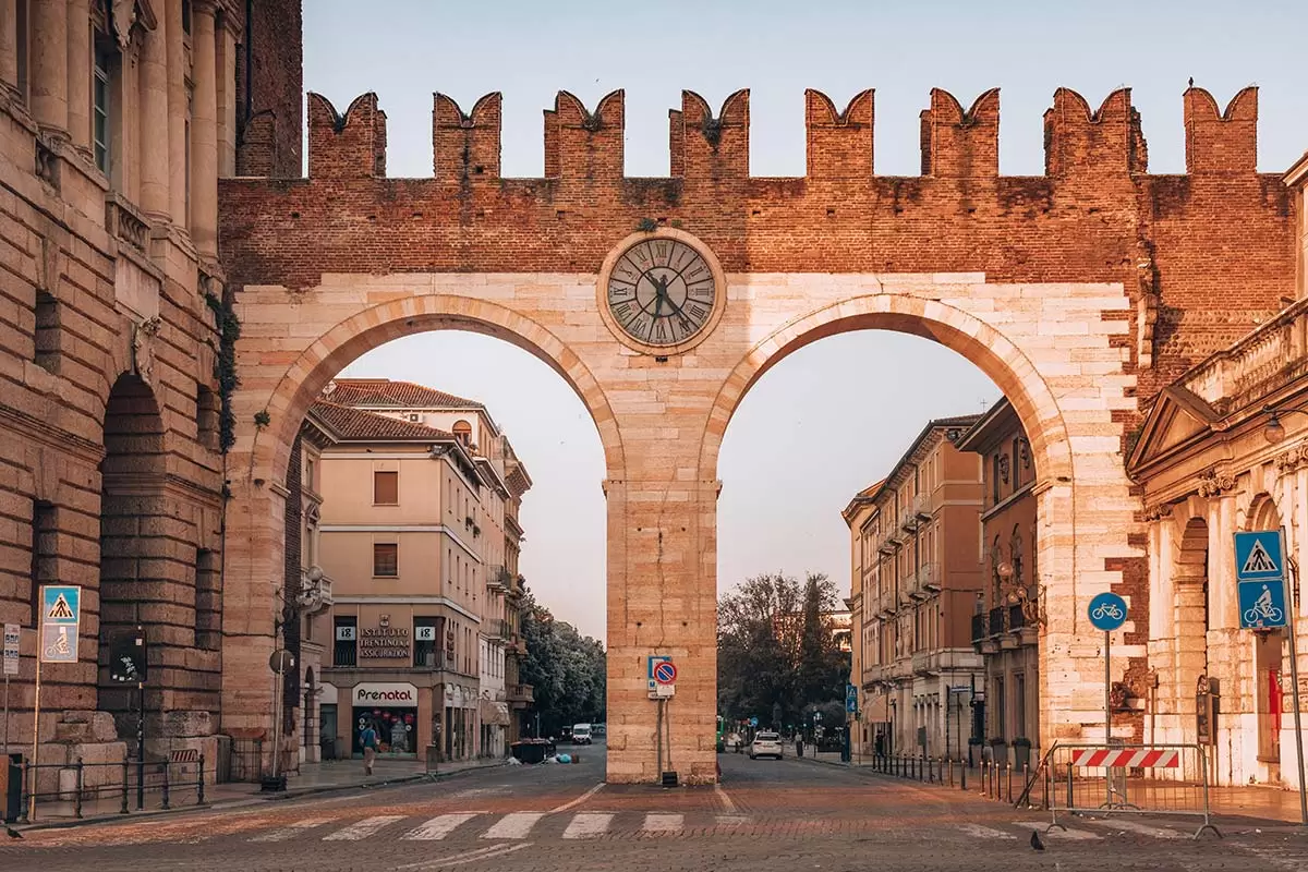 Best Things to do in Verona Italy - Portoni della Bra
