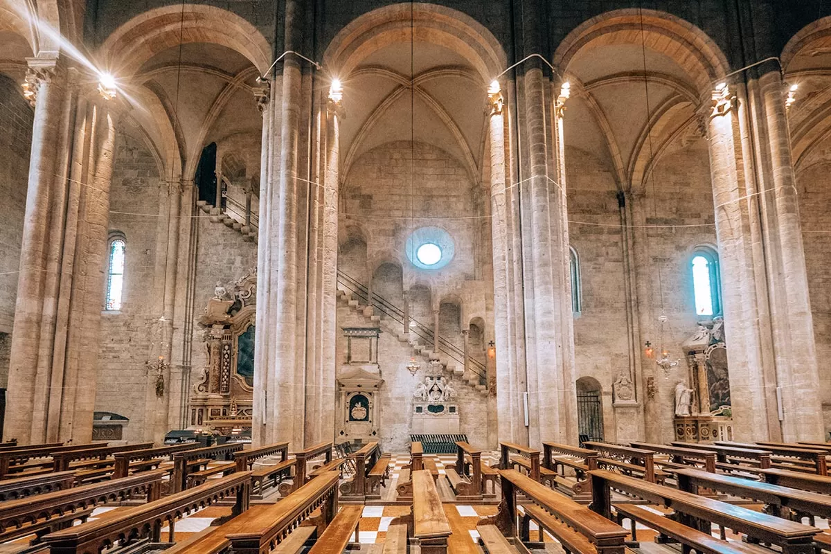 Best things to do in Trento Italy - Inside Cathedral of San Vigilio
