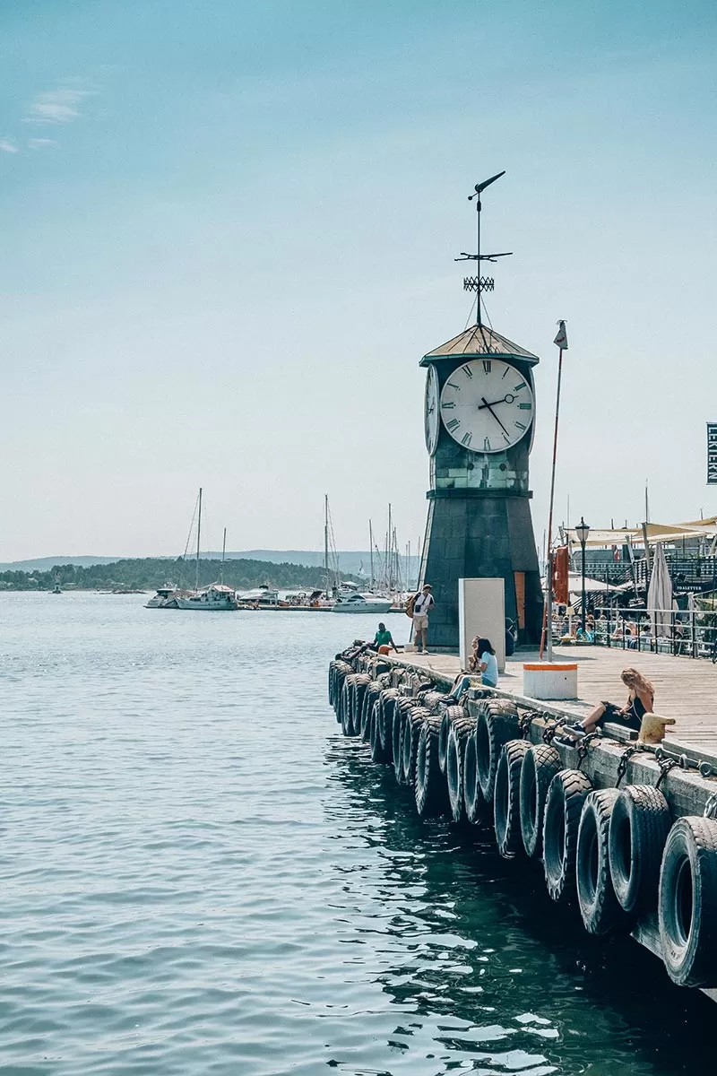 Best things to do in Oslo, Norway - Clock at Aker Brygge
