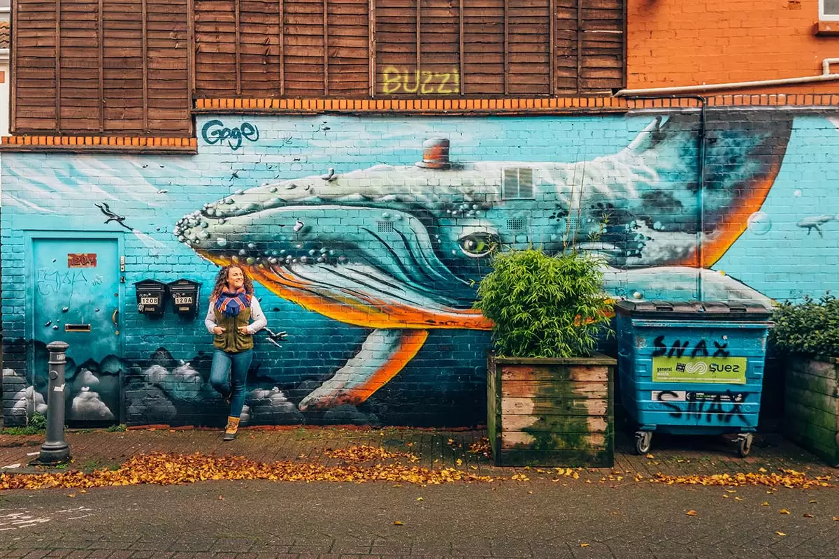 Bristol City Guide - Best Things to do in Bristol - Whale street art on south bank