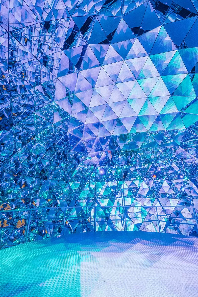 Best things to do in Innsbruck Austria - Swarovski Kristallwelten - Crystal Dome Turquoise