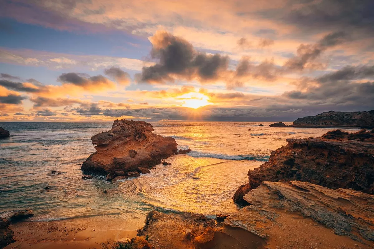 Top things to do on the Mornington Peninsula - Bay of Islands sunset in Sorrento sun and clouds