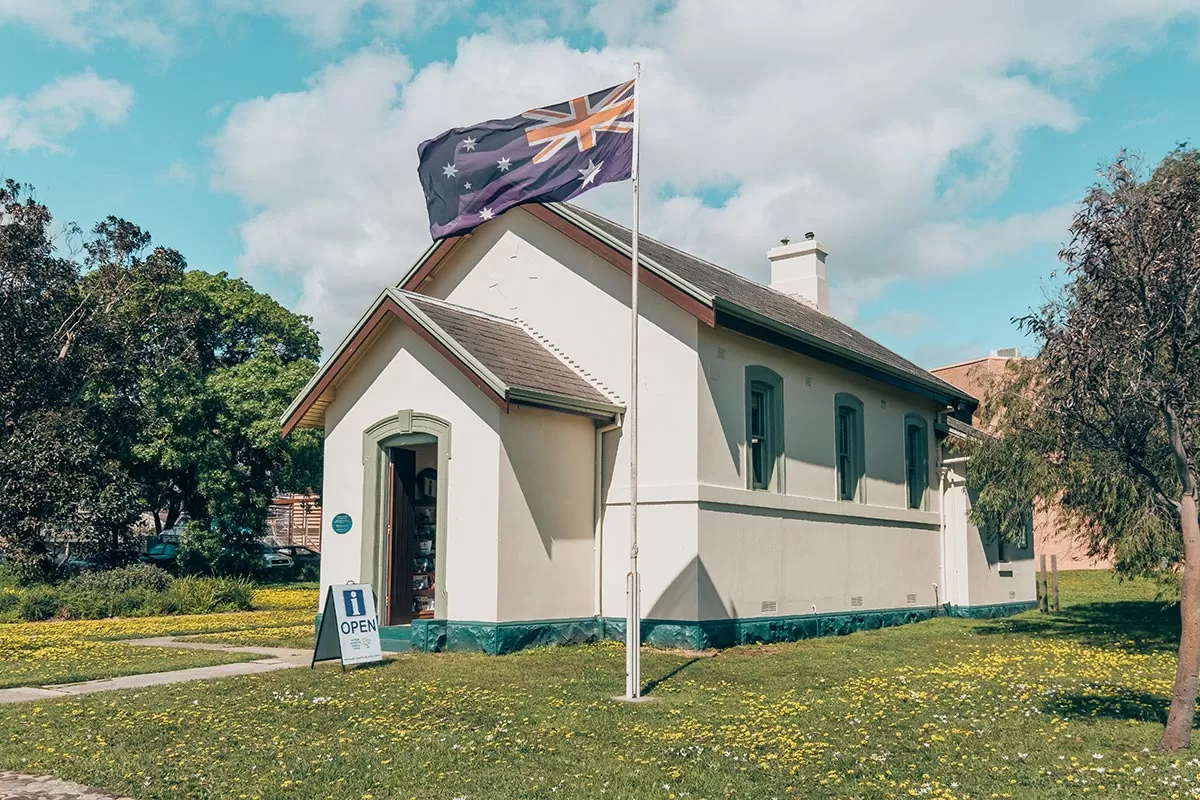 Top things to do on the Mornington Peninsula - Mornington Petty Sessions Courthouse and Lockup