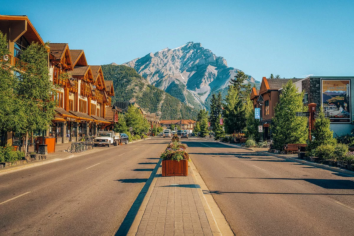 How to get to Banff National Park - Town of Banff Shops