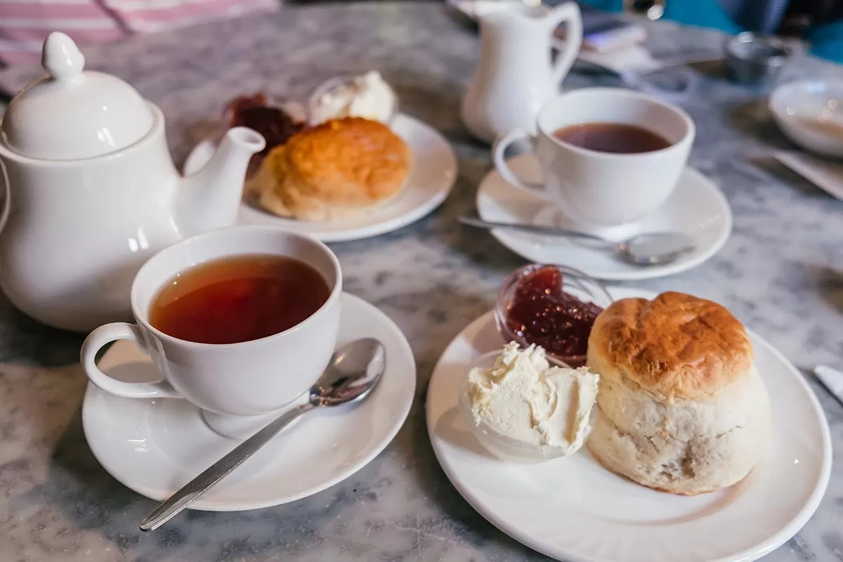 Best Things to Do in Broadway - The Cotswolds - Eat Scones at Tisanes Tea Room