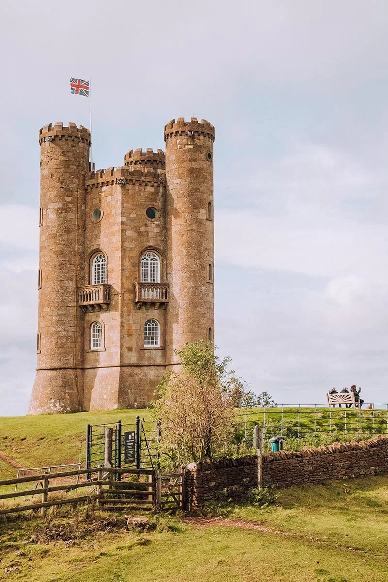 Best Things to Do in Broadway - The Cotswolds - Visit Broadway Tower and Park