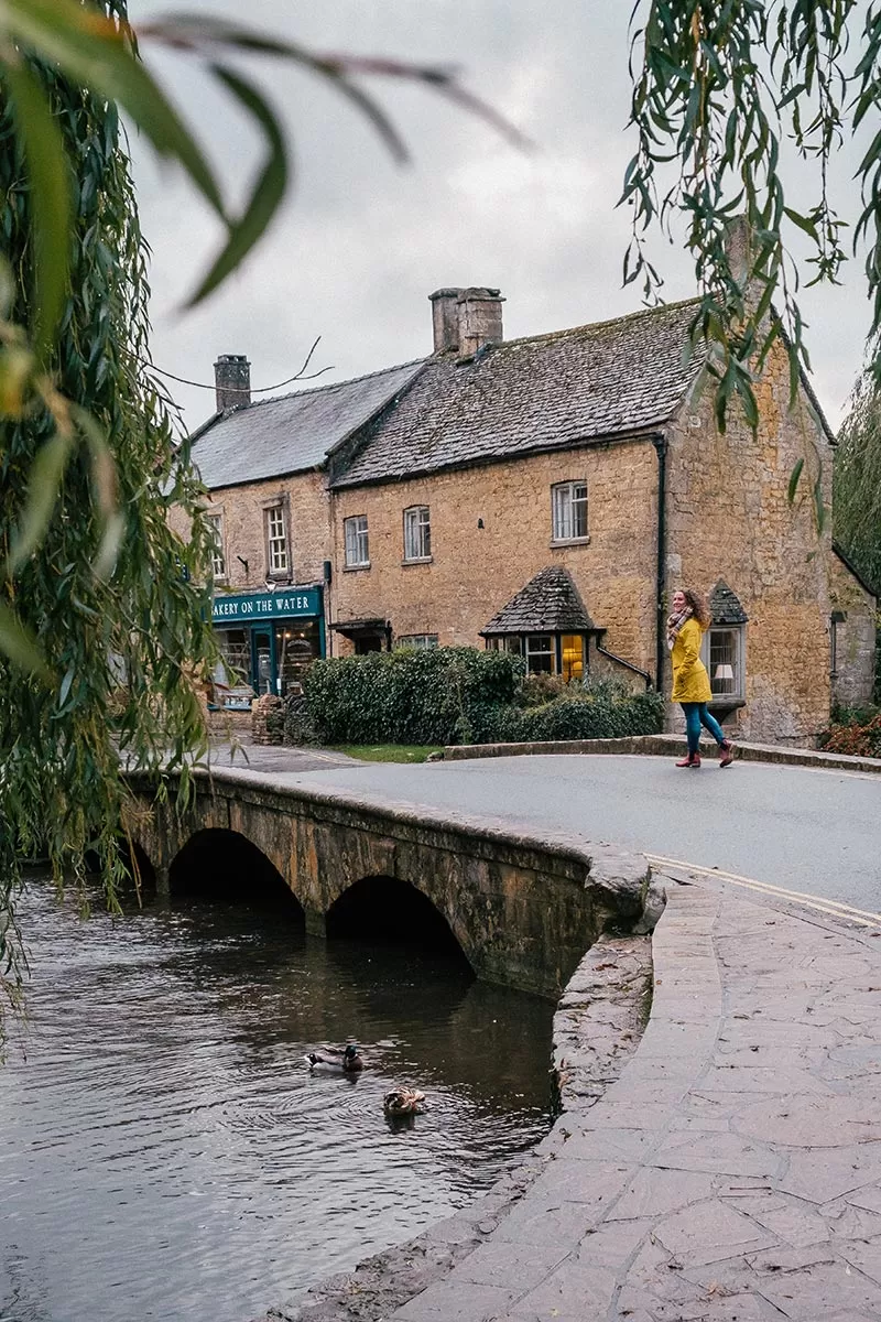 Cotswolds Best Villages - Bourton-on-the-Water - The Cotswolds - Walking across the stone bridge