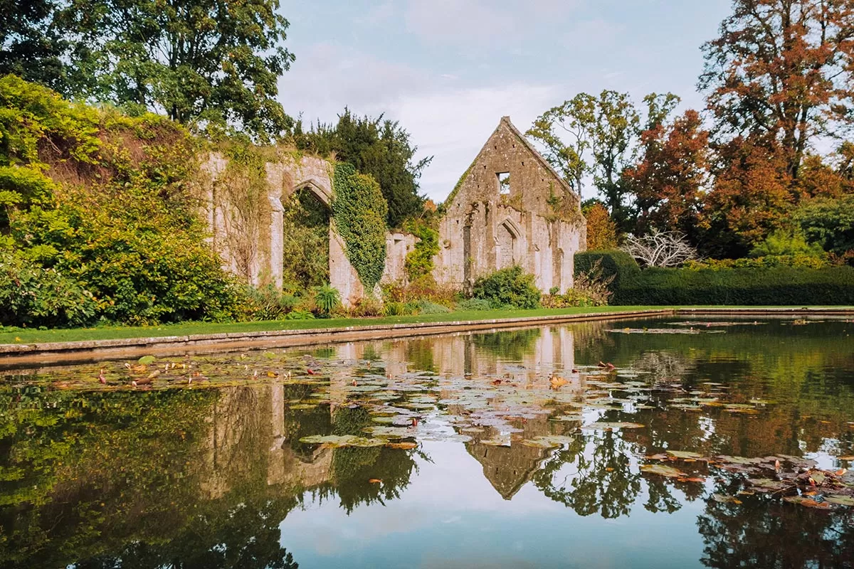 Cotswolds Best Villages - Winchcombe - Sudeley Castle reflection in water
