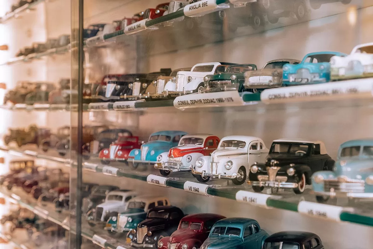 Things to do in Bourton-on-the-Water - The Cotswolds - Cotswold Motoring Museum & Toy Collection - Toy cars on display