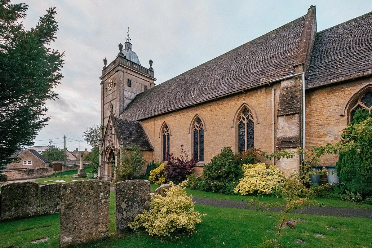 Things to do in Bourton-on-the-Water - The Cotswolds - Visit St Lawrence's Church