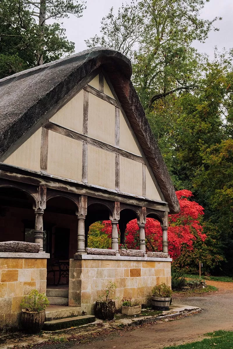 Things to do in Moreton-in-Marsh - The Cotswolds - The Batsford Arboretum tudor house
