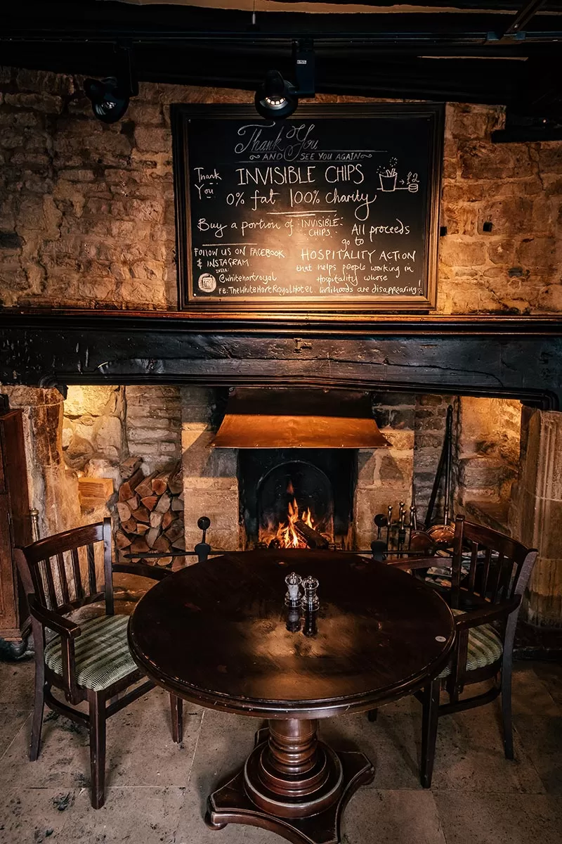 Things to do in Moreton-in-Marsh - The Cotswolds - The White Hart Royal Hotel - Fireplace