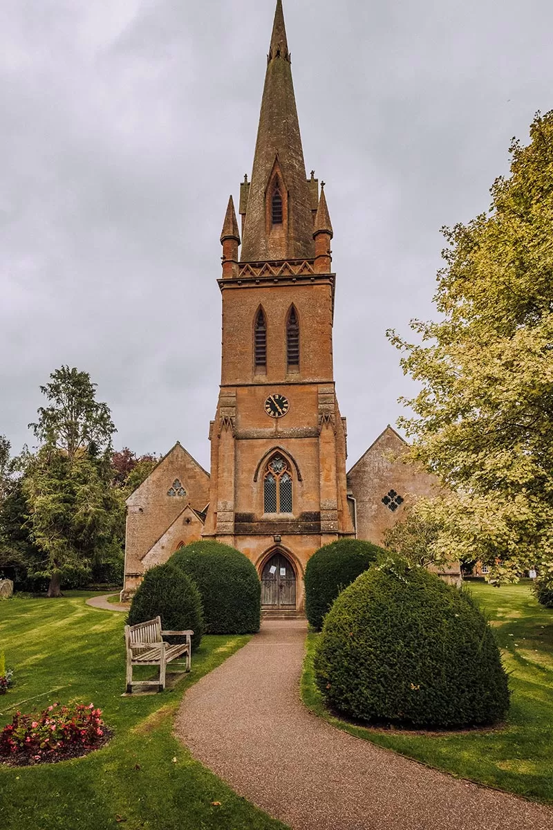 Things to do in Moreton-in-Marsh - The Cotswolds - Visit St. Davids Church