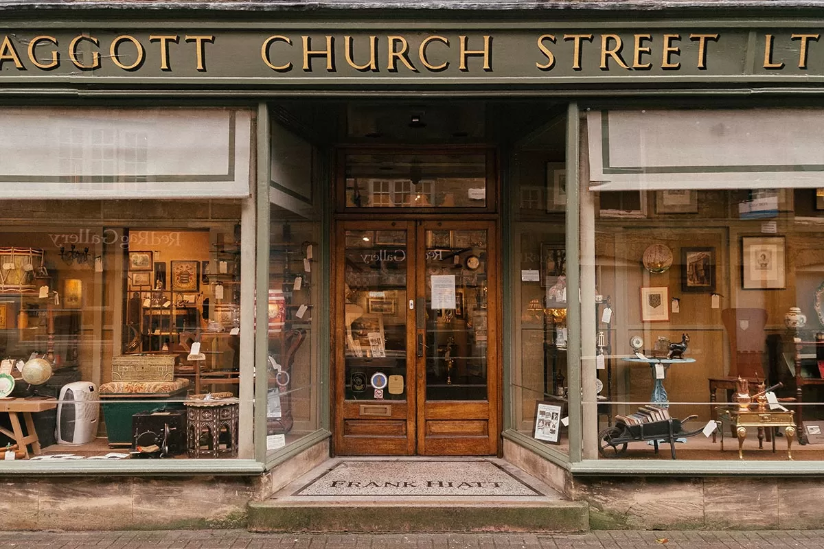 Things to do in Stow-on-the-Wold - Baggot Church Street Antique Shop