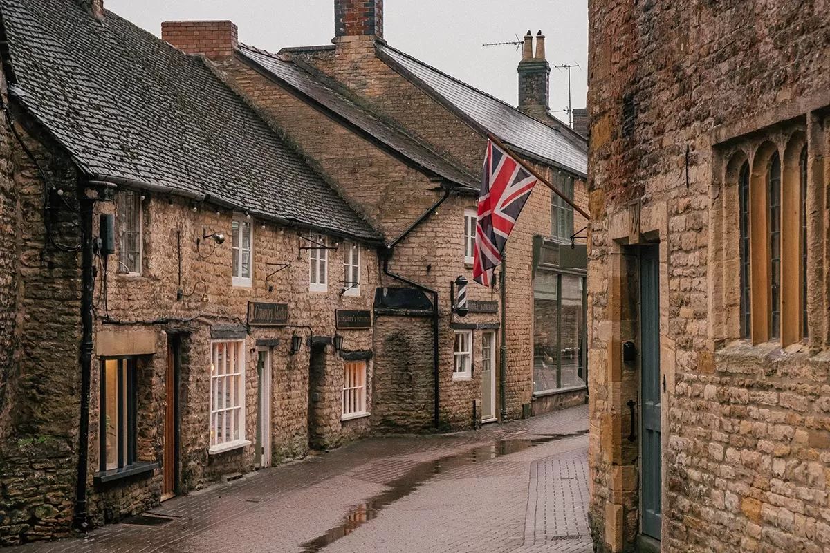 Things to do in Stow-on-the-Wold - Street with British Flag