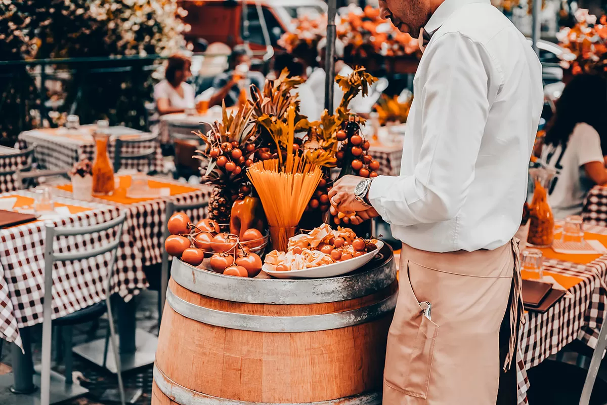 How to order food in Italian - Ristorante in Italia