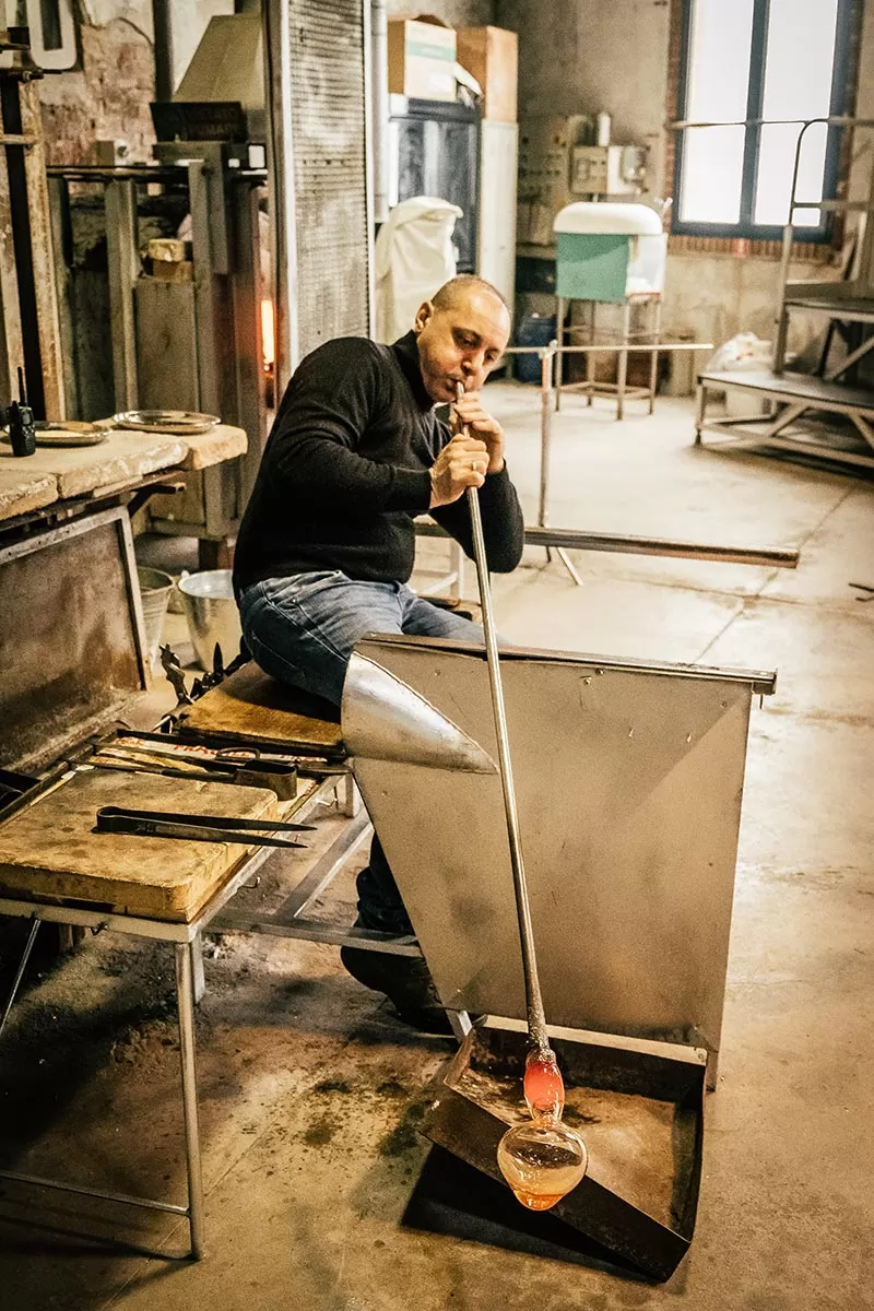 Unique Things to Do in Venice - Murano glassmaker blowing