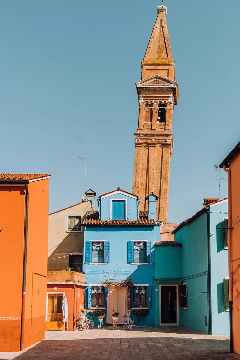 Things to do in Burano Italy - Leaning bell tower at San Martini Vescovo