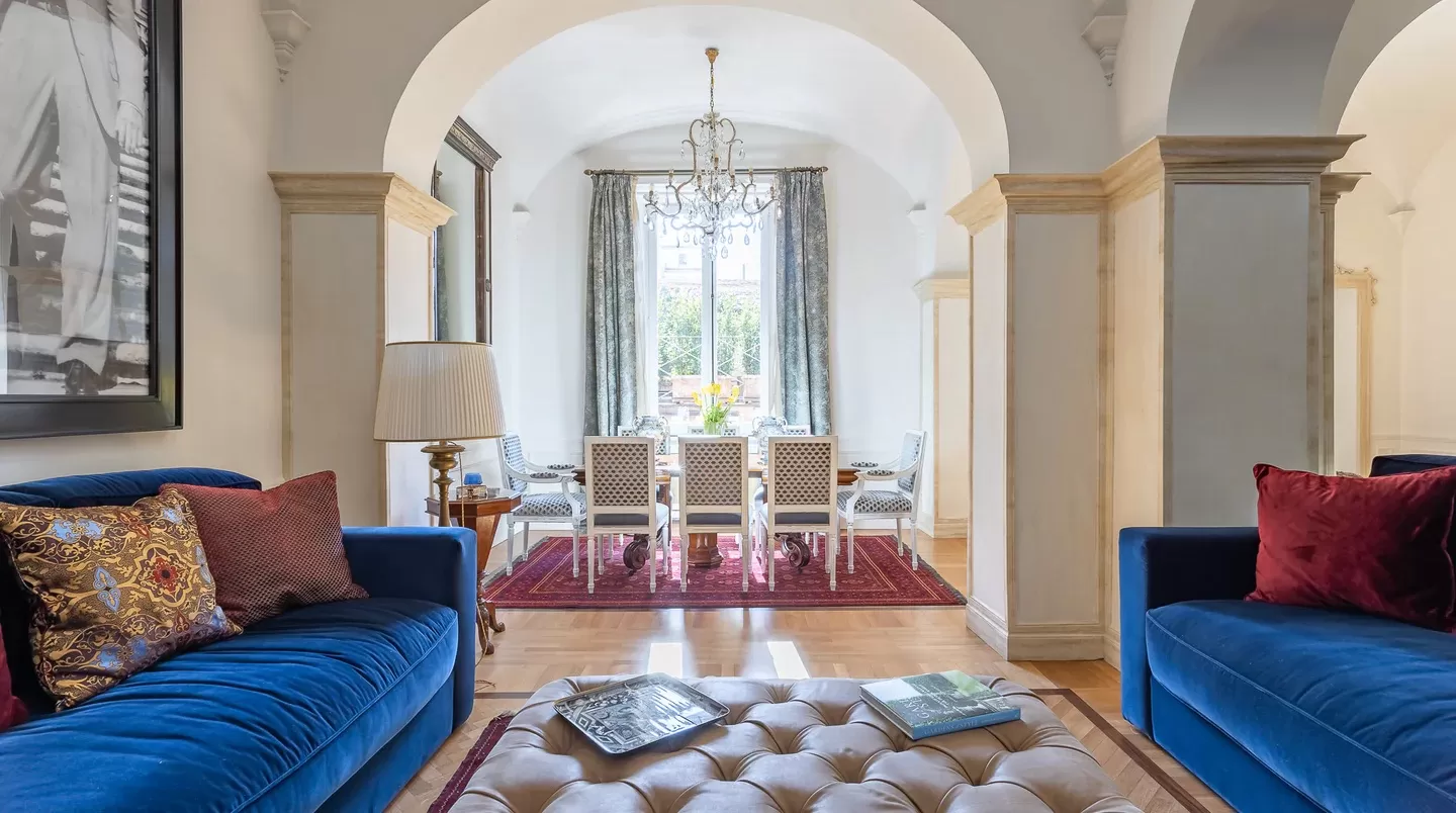 Best Hotels in Rome near Spanish Steps - Lounge room in Mirtillo apartment