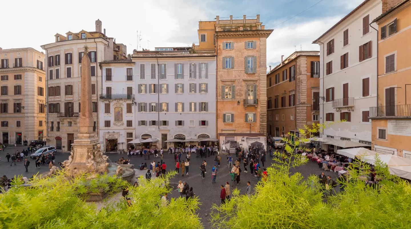 Hotels near the Pantheon Rome - Pensieri Stupendi - View of Piazza della Rotonda