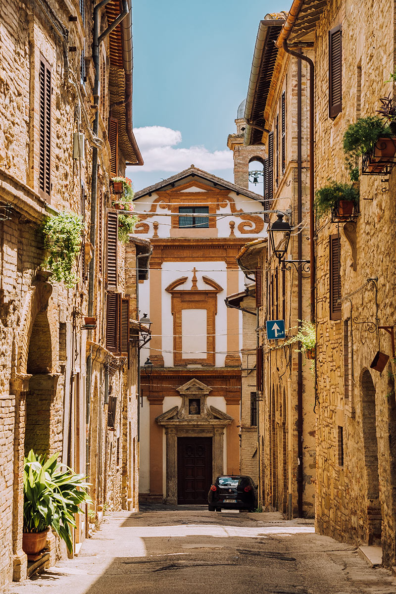 36 Wonderful Things to do in Umbria, Italy (PLUS Map of Umbria) 62 Things to do in Umbria Italy - Bevagna - Monastero Delle Agostiniane Di S. Margherita at end of street