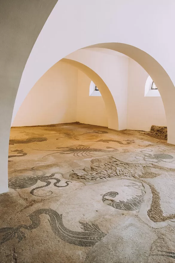 Things to do in Umbria Italy - Bevagna - Terme Romane - Roman mosaics