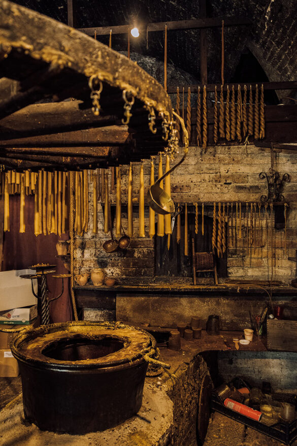 Things to do in Umbria Italy – Candle making shop in Bevagna Things to do in Umbria Italy - Candle making shop in Bevagna