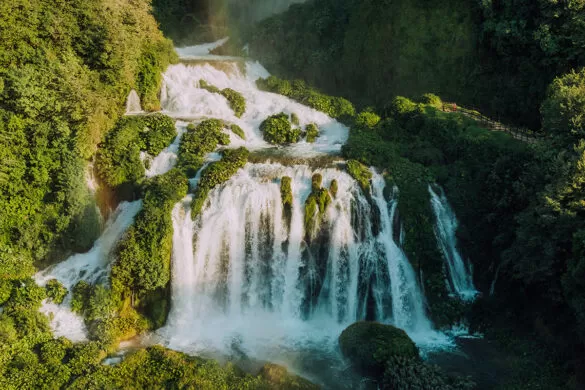 Things to do in Umbria Italy - Cascata delle Marmore - Marmore Falls at sunset