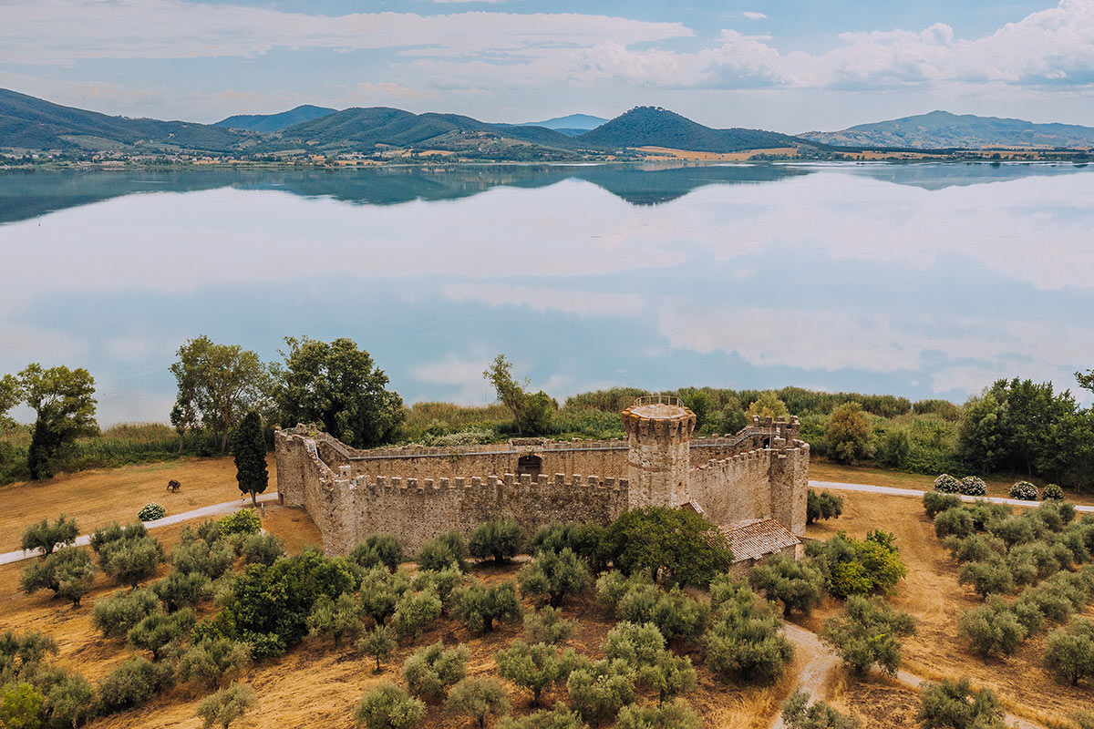 36 Wonderful Things to do in Umbria, Italy (PLUS Map of Umbria) 46 Things to do in Umbria Italy - Lake Trasimeno Fortress from the air