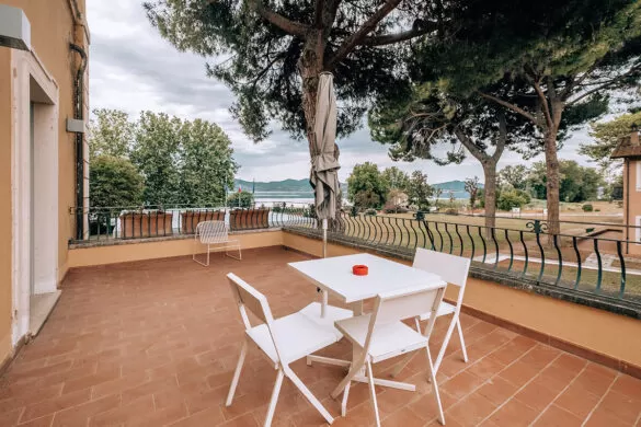 Things to do in Umbria Italy - Lake Trasimeno - Isola Polvese Resort - Terrace