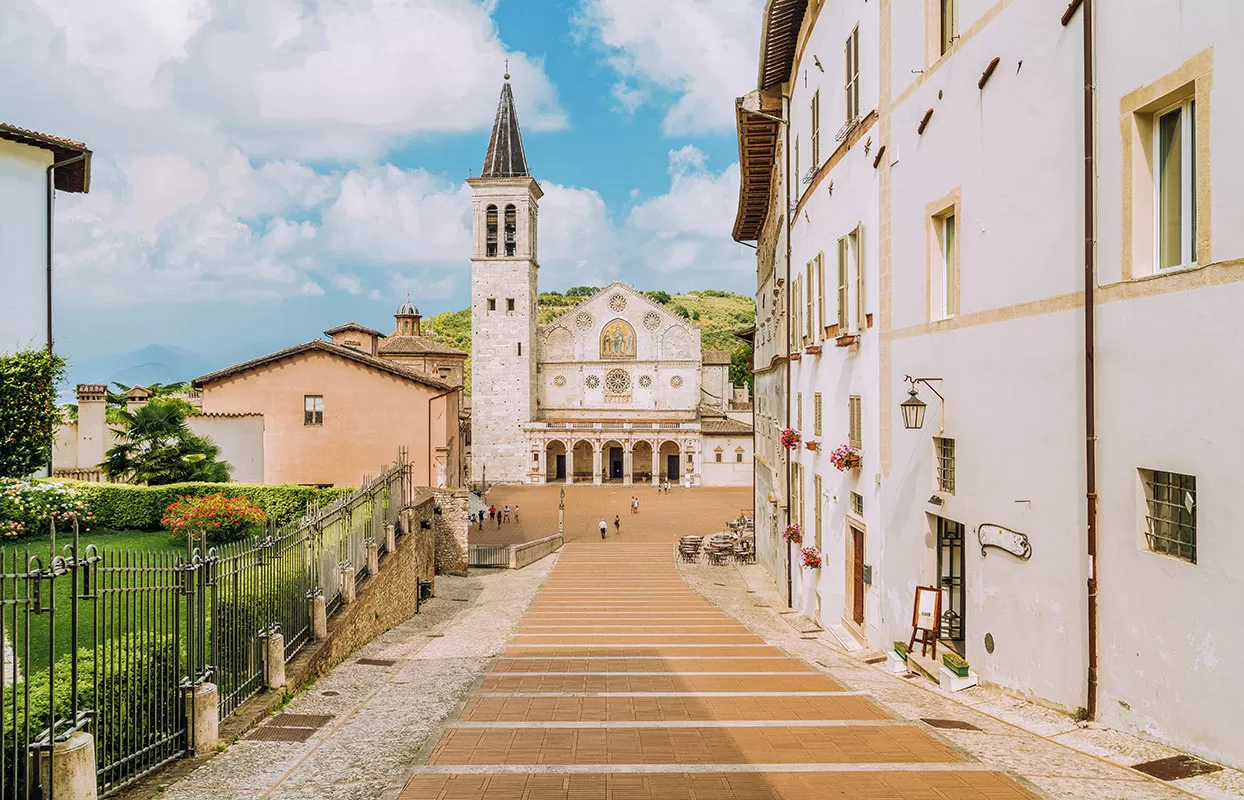 Things to do in Umbria Italy - Spoleto Cathedral