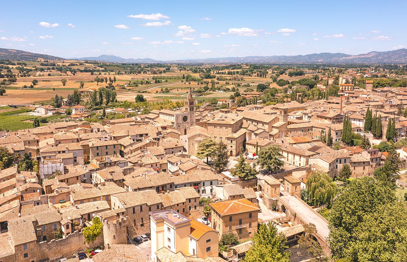 36 Wonderful Things to do in Umbria, Italy (PLUS Map of Umbria) 60 Things to do in Umbria Italy - Visit Bevagna